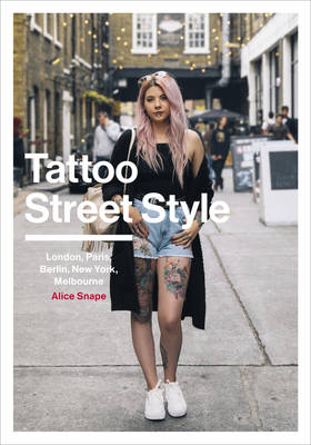 Tattoo street style
